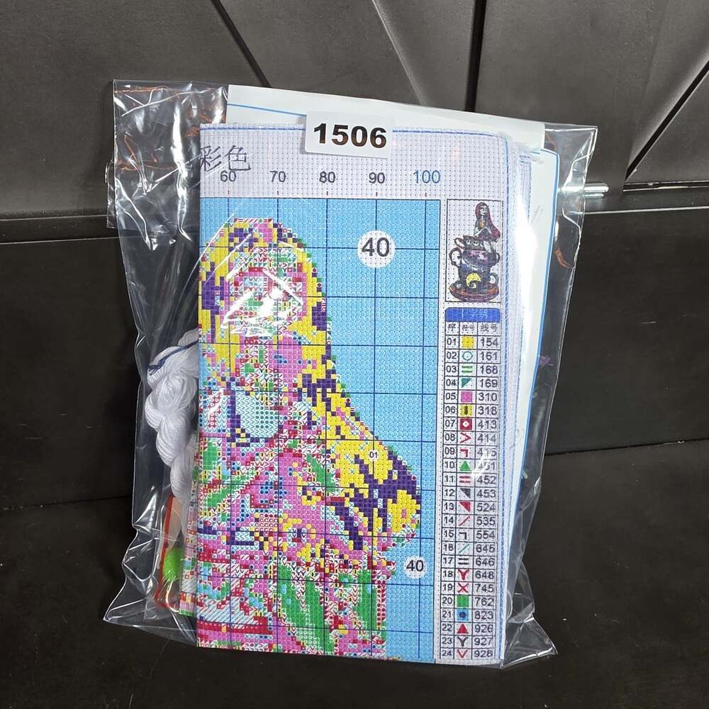 cross stitch kit Corpse Bride 18" X 10" - Picture 6 of 7